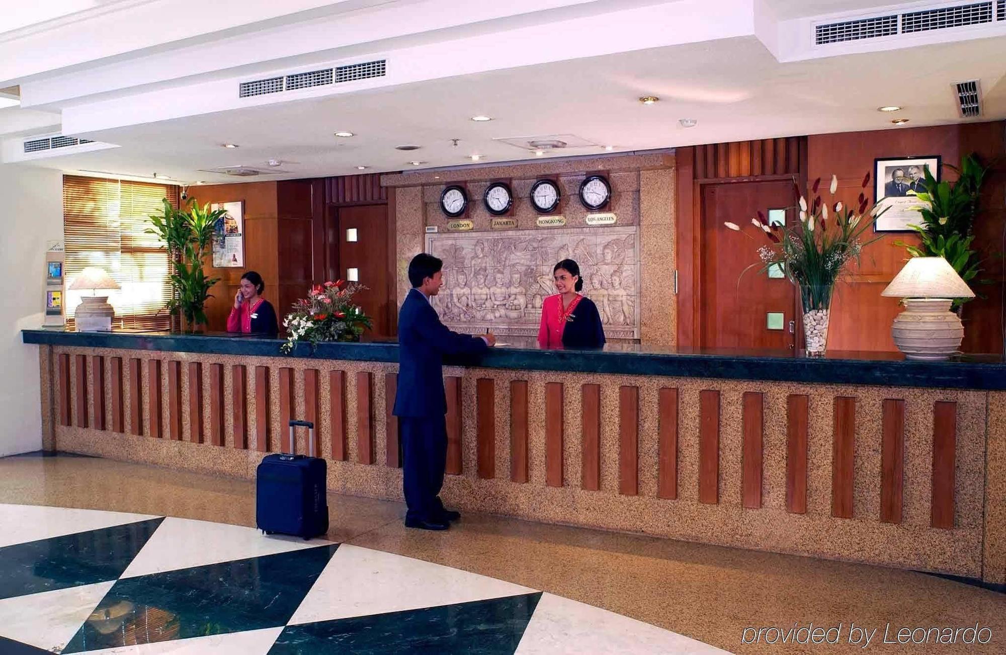 Hotel Mercure Kota 4*